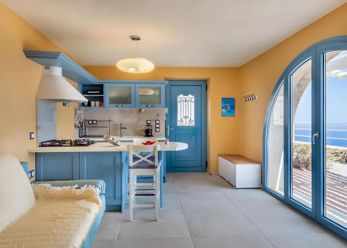 Heliopetra Luxury Lefkas Villa *