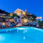 Heliopetra Luxury Lefkas
